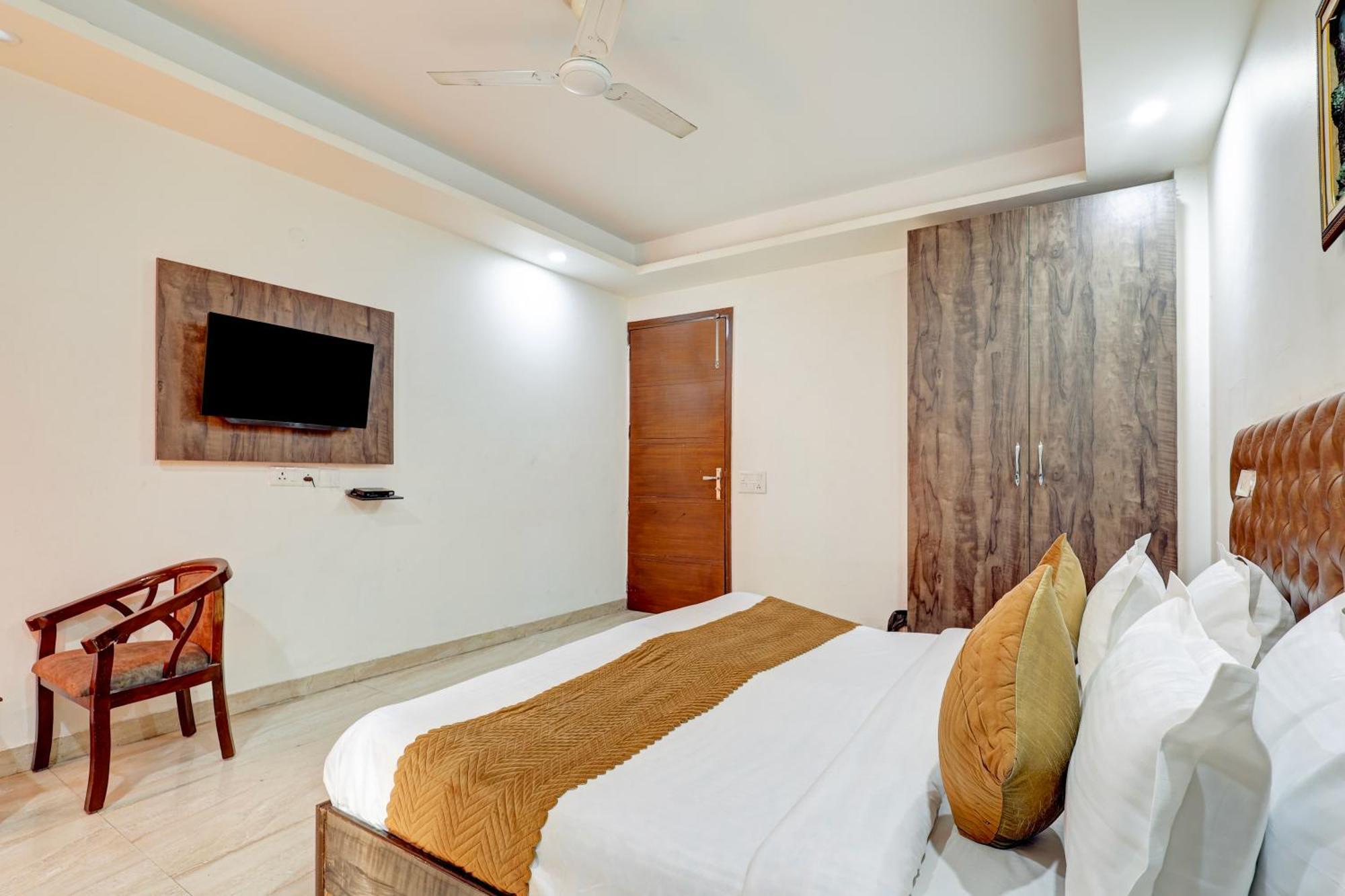 Hotel Aron By The Premium Villa New Delhi Exterior photo