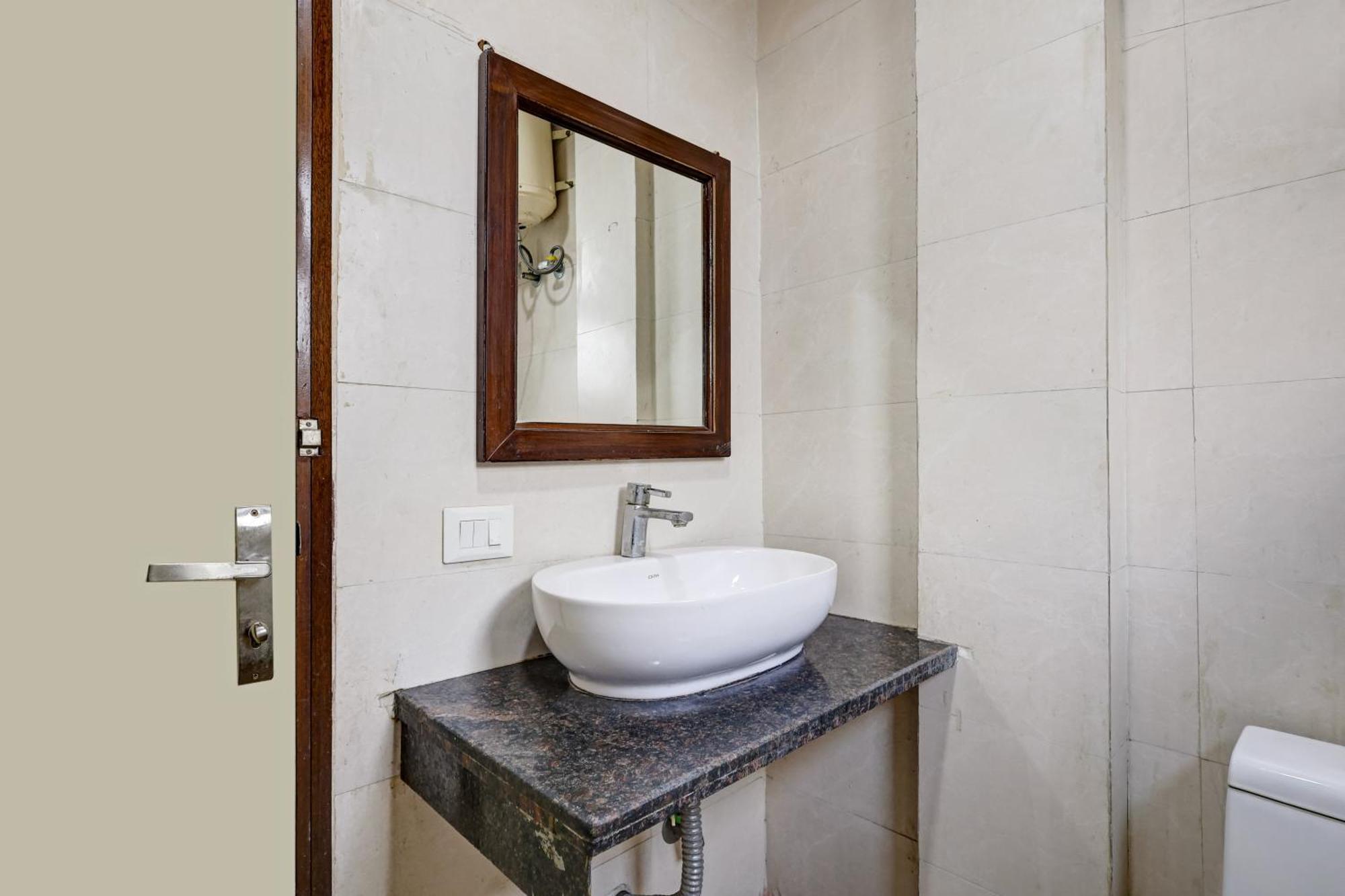 Hotel Aron By The Premium Villa New Delhi Exterior photo